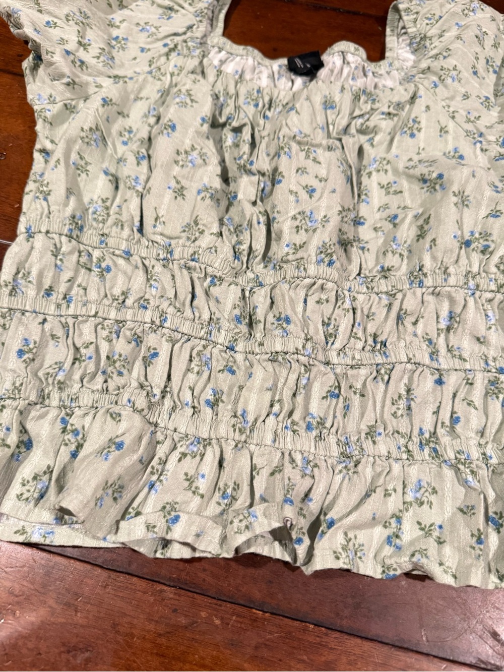 art class light green Smocked Puff-Sleeve Top with Blue Floral - Picture 3 of 7